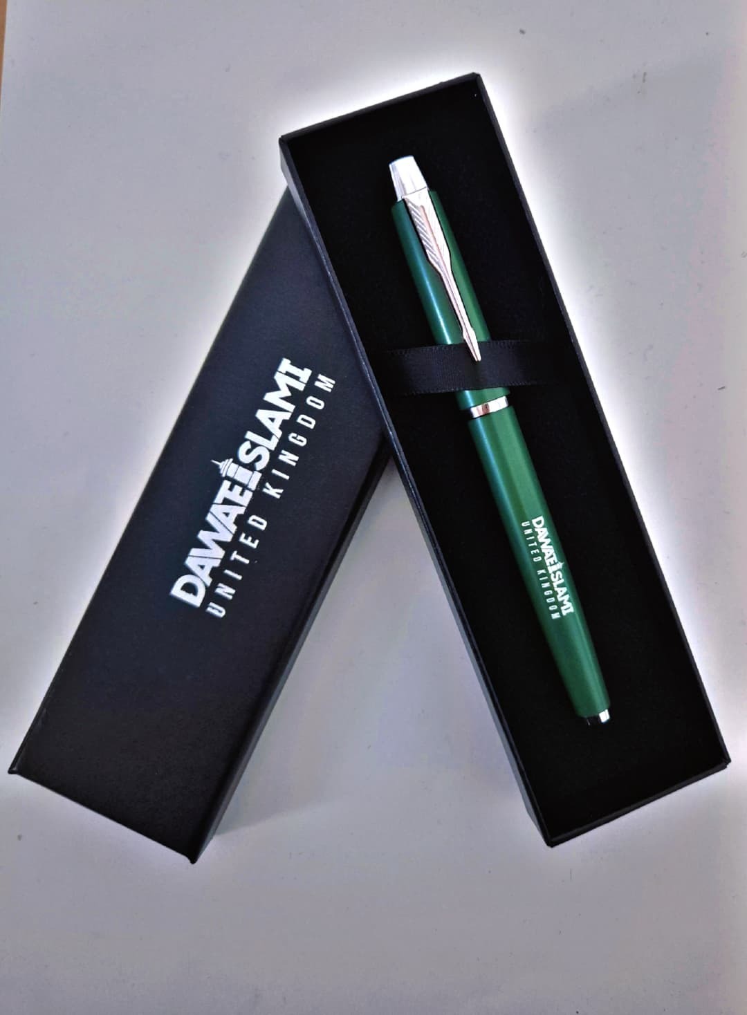 Dawat-e-Islami Gift Pen with box  (Green Color)